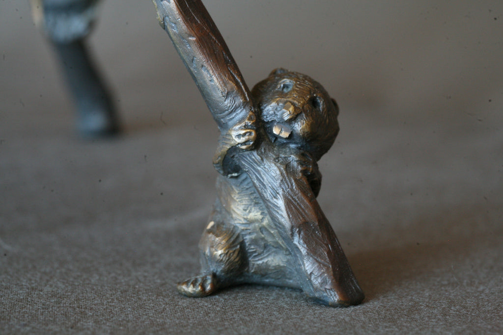 Bear Necessities (Edition of 150) by Walt Horton | Bronze | Sage Creek Gallery | Detail
