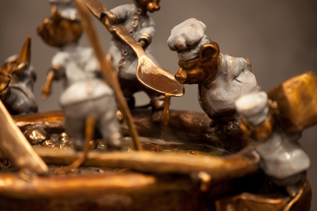 Mice'estroni (Edition of 120) by Walt Horton | Bronze | Sage Creek Gallery | Detail